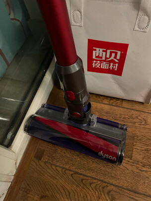 吸尘器|戴森V10 Fluffy Extra到底怎么样，参数如何！