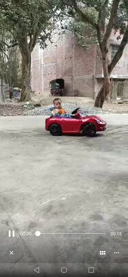 儿童电动车