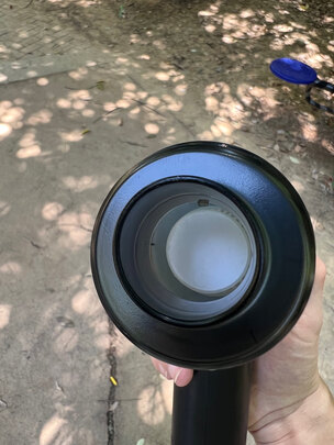 车载吸尘器