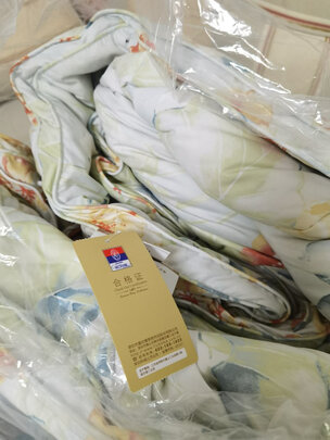 富安娜欢乐颂抗菌白鹅绒冬厚被选择误区,需要注意这五点