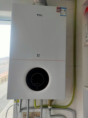 三,美的(midea)壁挂炉网友对比评测