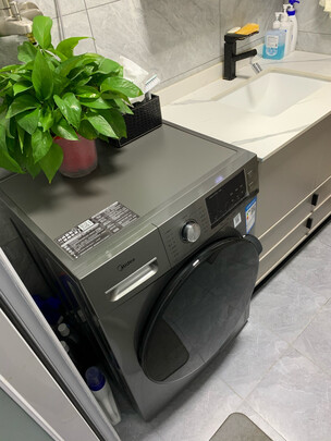 滚筒洗衣机|知乎问答：美的洗衣机怎么样?用后三天讲体验实情？