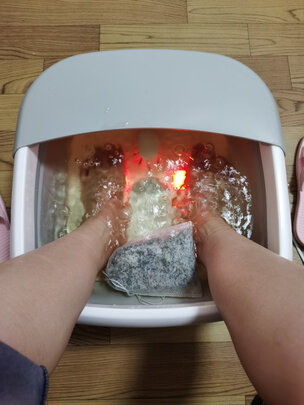 艾叶泡脚包