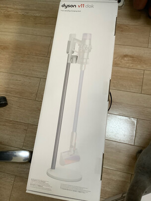 吸尘器|【今日头条】戴森吸尘器V11和V10区别在哪里?优缺点表面在哪里？