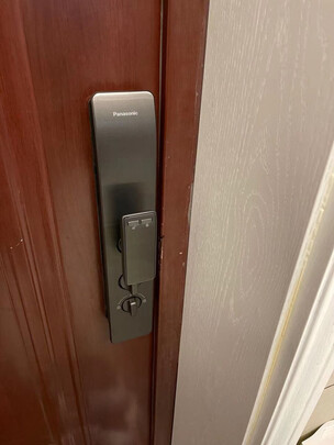 松下指纹锁和德施曼哪个好?用后一周讲体验真实感受