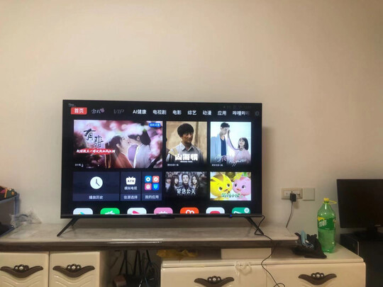 康佳65E8电视|【电商快报】康佳65E8电视怎么样？对比康佳65X5区别是啥？
