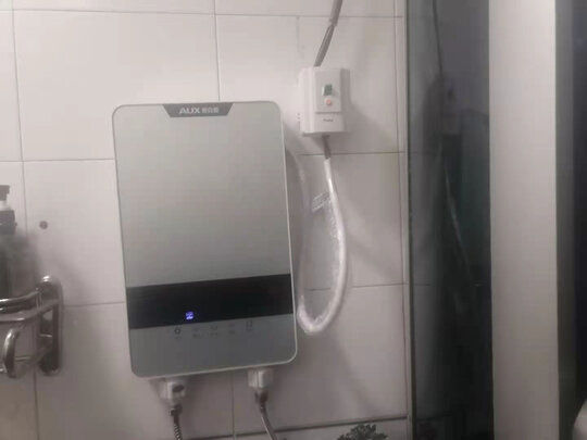 奥克斯DSK-85F1热水器|参考剖析奥克斯DSK-85F1热水器怎么样?深度测评剖析