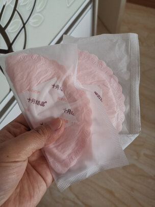 一:选购嫚熙(emxee)一次性防溢乳垫建议