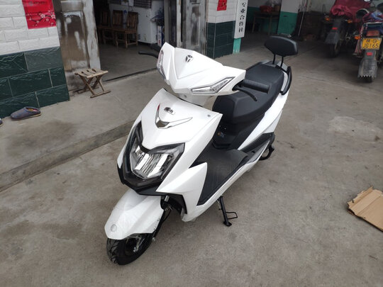 雅迪新款锐领电动车真的很值,非常值这个价