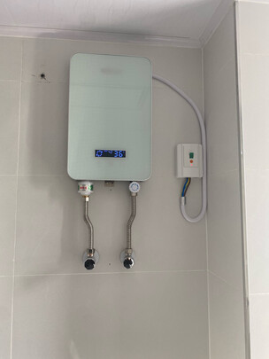 求助专家：美的电热水器F8030-V3C怎么样到底垃不垃圾？
