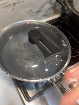 不粘锅