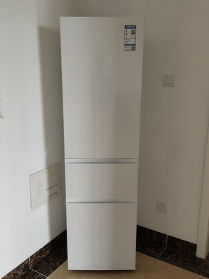 TCL 200升三门电冰箱 中门宽幅变温 122升大冷藏 快速制冷环保材质小冰箱（芭蕾白）R200L1-CZ