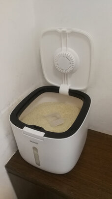 米桶米缸