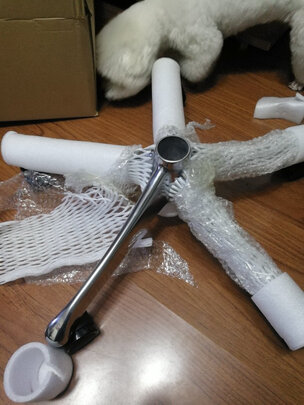 保友金豪b电脑椅|外观展示保友金豪b和保友金豪E有什么区别?真相内幕提秘?