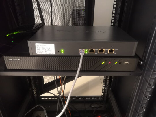 一:选购普联tl-sf1008 交换机建议