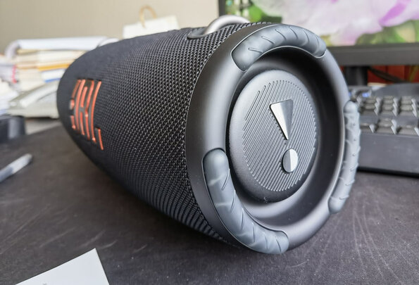 独家剖析jblxtreme3音乐战鼓三代怎么样音质真的很烂属实吗