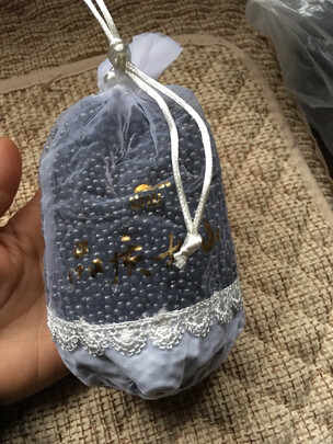 汽车竹炭包