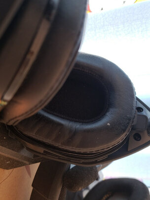 大家评测JBL TUNE225TWS Ghost怎么样?优缺点测评质量如何