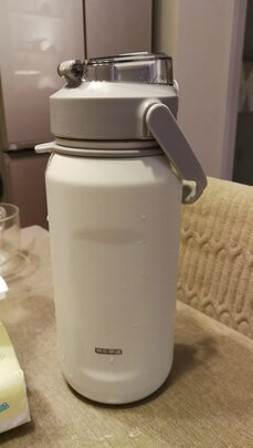 保温杯