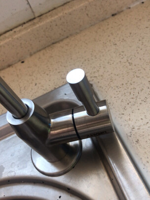 净水器|安吉尔和小米净水器哪个好？评测细节区别大不大