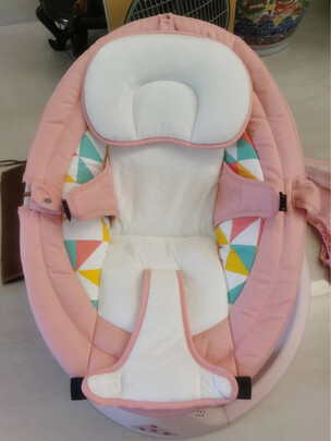 宝宝摇椅