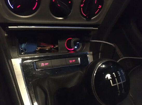 车载充电器