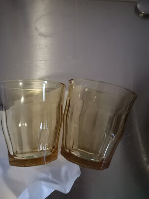 玻璃水杯