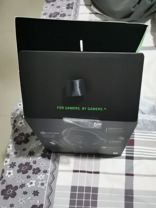 【LPL职业选手同款】Razer/雷蛇 旋风黑鲨V2头戴式电竞游戏耳机耳麦麦克风7.1环绕声降噪吃鸡 旋风黑鲨V2专业版（USB无线）