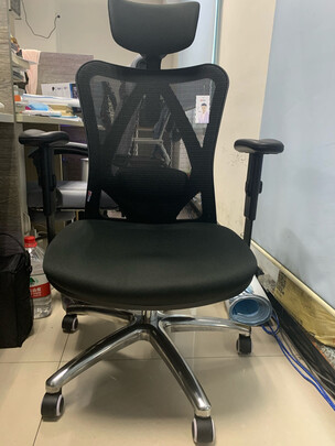 电脑椅|「用后真实感受」西昊m18和m57区别是啥？用后讲内幕真相