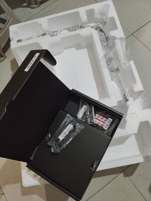 AOCAG324UX显示器|AOCAG324UX显示器好吗？图文评测曝光