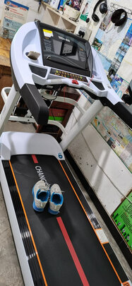 易跑M8交流彩屏跑步机|用户揭秘易跑M8交流彩屏跑步机好吗,入手解密评测真相