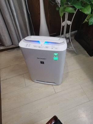夏普KC-WE31-N空气净化器|外观展示讲真相夏普空气净化器怎么样?到底有没有效果？