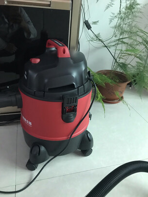 小狗（puppy）干湿吹三用大功率桶式家用吸尘器D-809