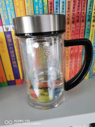 玻璃杯