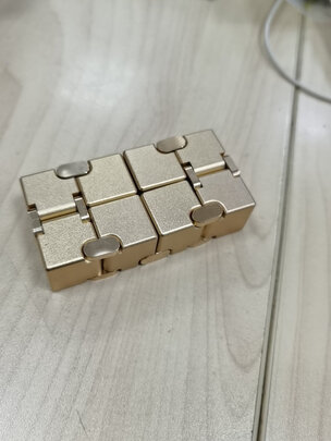 指尖陀螺