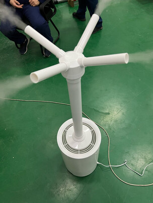 加湿器