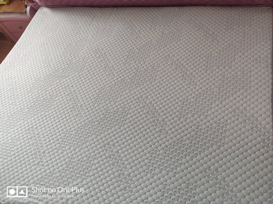 京东京造轻氧系列床垫怎么样？是否真的很好？讲内幕真相