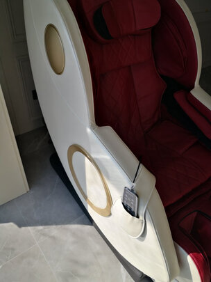 按摩椅|消费者诉说欧利华A11按摩椅到底怎么样？上手一周彻底后悔了是吗？