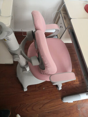 质量反馈京东京造儿童学习桌椅怎么样?优劣分析