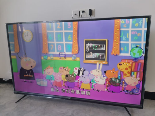 TCL65V6M电视|良心测评平板电视tcl65v6m和长虹65D4P哪个好？区别是啥？