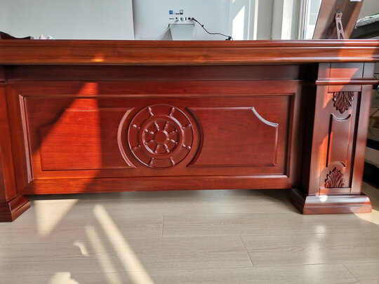 办公桌|评测细节:忠胜老板桌怎么样?到底是差还是烂?用后讲真相