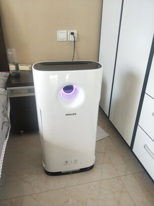 飞利浦（PHILIPS）空气净化器 除甲醛除细菌除异味除PM2.5除雾霾 小巨风 小巧轻音低噪 AC1758/00