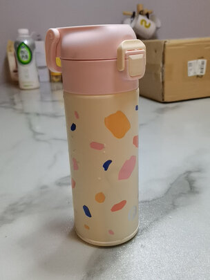 保温杯