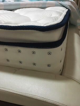 床墊|消費者訴說雅蘭床墊和慕思床墊哪個好？差距大不大？