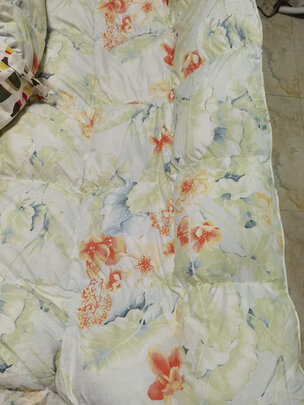 富安娜欢乐颂抗菌白鹅绒冬厚被选择误区,需要注意这五点