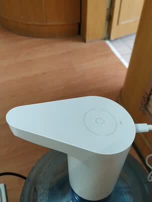 一,小米桶装水抽水器怎么样?