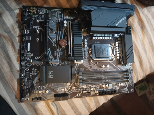 技嘉z590udac究竟怎么样呀性价比够高吗耐用吗
