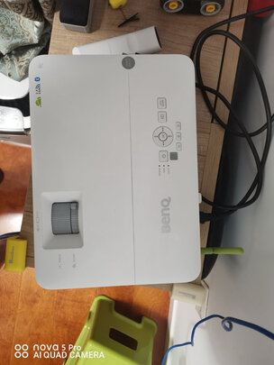 讲句真心话明基和极米投影仪哪个好？哪个更好用