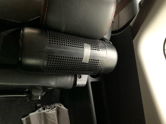 车载空气净化器
