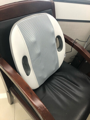 倍轻松腰背按摩器|【电商快报】倍轻松腰部按摩器怎么样?是否值得选购？入手一周讲真相